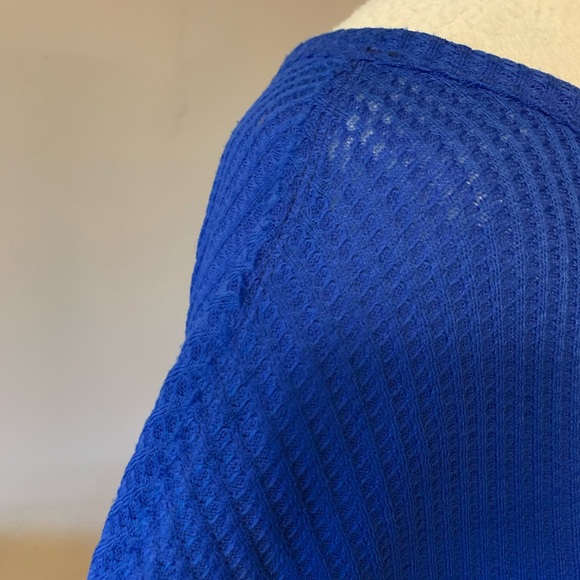 2 for $20🍒 ❤️Fun Royal Blue Top❤️ - Picture 8 of 12